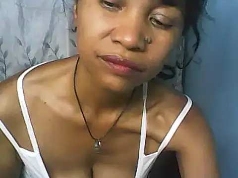Snapshot of nene_belle chatting on 16, 2, 2025 nene belle online show from 16, 2, 2025