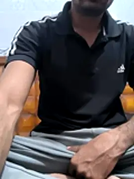 Snapshot of toxicboy121212 chatting on 26, 2, 2026 toxicboy121212 online show from 26, 2, 2026