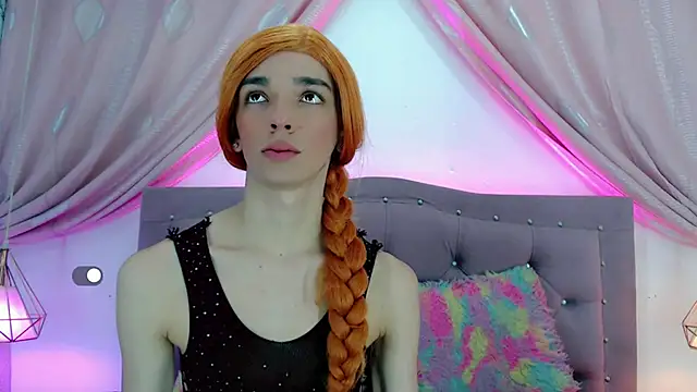 Snapshot of SexyJuliii21 chatting on 5, 12, 2024 SexyJuliii21 online show from 5, 12, 2024