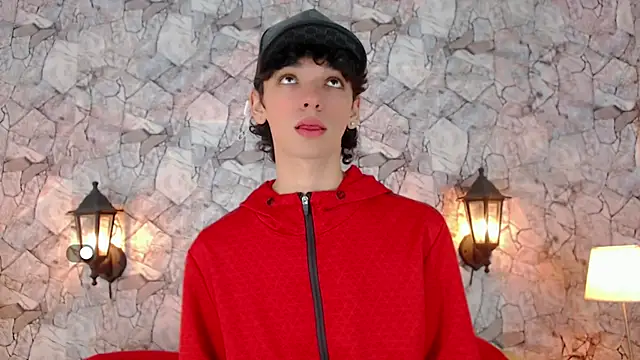 Snapshot of SexyJuliii21 chatting on 1, 3, 2025 SexyJuliii21 online show from 1, 3, 2025