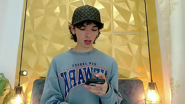 Snapshot of SexyJuliii21 chatting on 7, 3, 2025 SexyJuliii21 online show from 7, 3, 2025