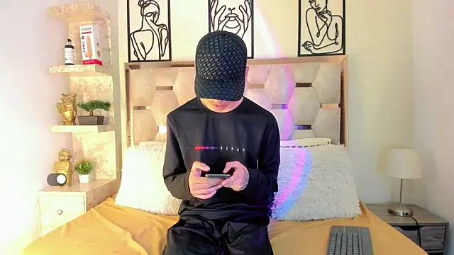 Snapshot of SexyJuliii21 chatting on 25, 9, 2025 SexyJuliii21 online show from 25, 9, 2025