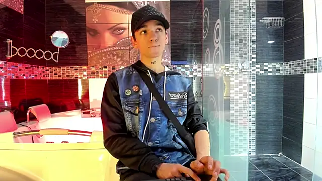 Snapshot of SexyJuliii21 chatting on 4, 10, 2025 SexyJuliii21 online show from 4, 10, 2025