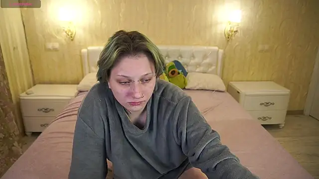 LunaaMayy online show from 11, 2, 2026