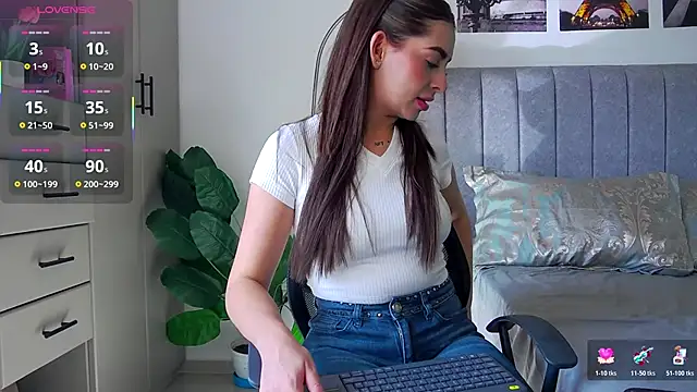 caralella online show from 11, 11, 2025