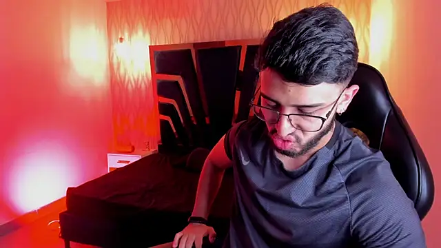 Liam Kleiin online show from 13, 1, 2026