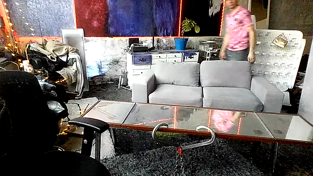 Snapshot of RoomBlueWhite chatting on 8, 4, 2026 RoomBlueWhite online show from 8, 4, 2026