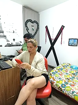 hotandfierylatinos2023 online show from 16, 3, 2025