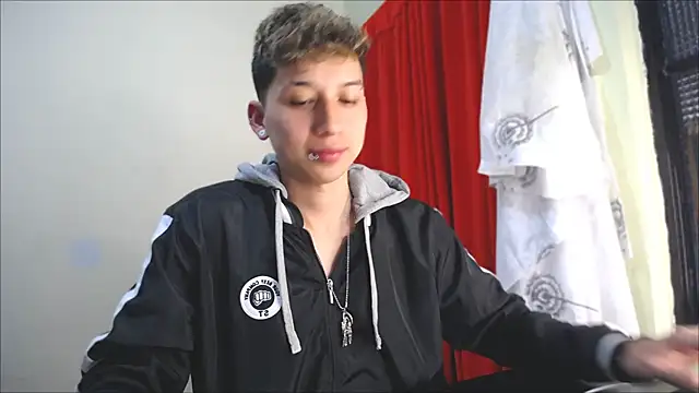  Thomas hot  online show from 12, 1, 2025