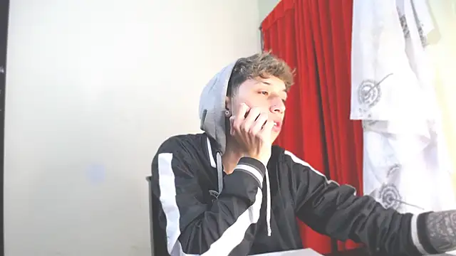  Thomas hot  online show from 21, 1, 2025