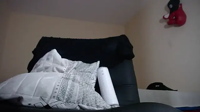 Osiiriis online show from 22, 2, 2025