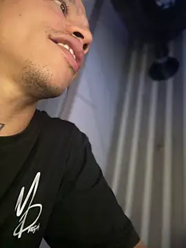 Osiiriis online show from 11, 3, 2025