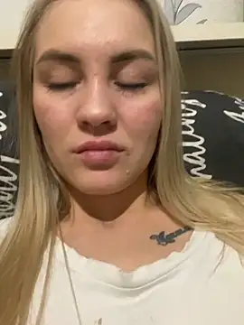 Snapshot of DreamGirl-777 chatting on 6, 12, 2024 DreamGirl-777 online show from 6, 12, 2024