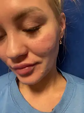 Snapshot of DreamGirl-777 chatting on 23, 12, 2024 DreamGirl-777 online show from 23, 12, 2024