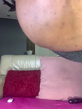 VeryGoodBadGirl1 online show from 21, 6, 2026