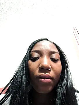 Snapshot of lilit_kyteler chatting on 2, 12, 2025 lilit kyteler online show from 2, 12, 2025