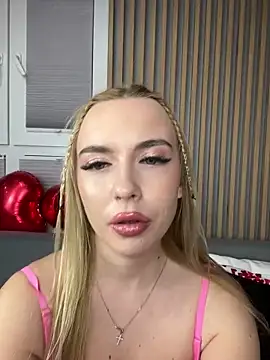 Nicole blonde0 online show from 23, 2, 2025