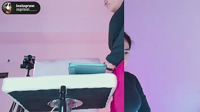 Snapshot of Angelst__ chatting on 16, 11, 2025 Angelst online show from 16, 11, 2025