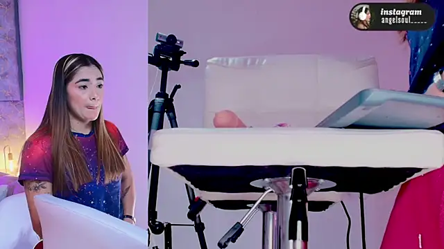 Angelst   online show from 18, 2, 2026