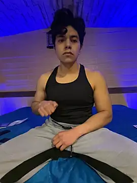 Snapshot of OsvaldoGuzman chatting on 15, 1, 2025 OsvaldoGuzman online show from 15, 1, 2025