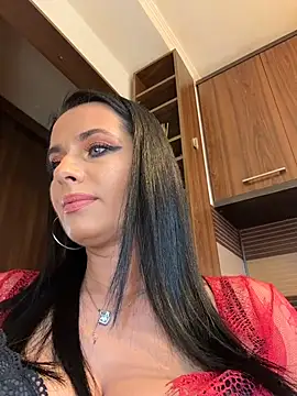 Hotmomcheckk  online show from 3, 12, 2025