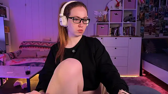 Snapshot of LinaWitch chatting on 13, 2, 2026 LinaWitch online show from 13, 2, 2026