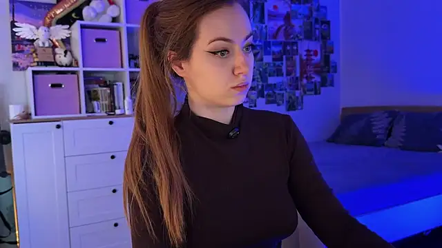 LinaWitch online show from 17, 7, 2026