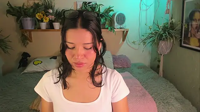 Snapshot of MiaaRose chatting on 27, 6, 2026 MiaaRose online show from 27, 6, 2026
