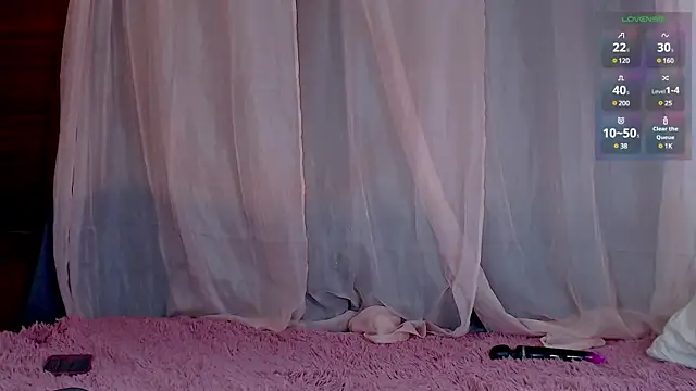 lanaturner  online show from 15, 2, 2025