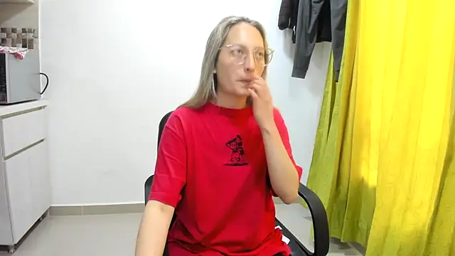Snapshot of Adele_johnsonn1 chatting on 18, 12, 2024 Adele johnsonn1 online show from 18, 12, 2024
