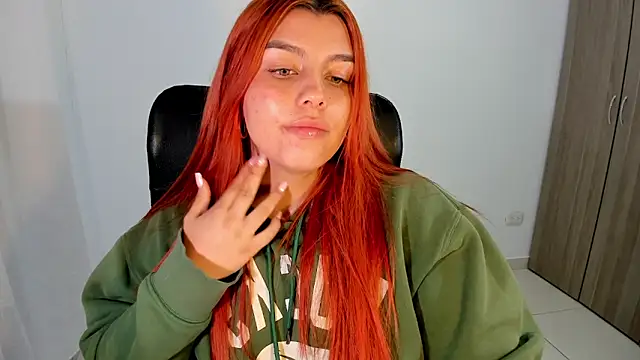 Snapshot of Fieryfenixx chatting on 31, 1, 2025 Fieryfenixx online show from 31, 1, 2025