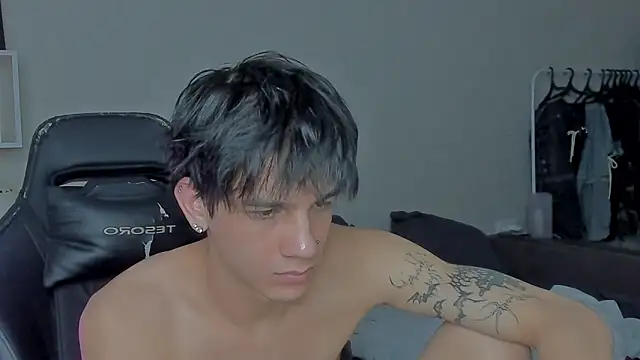 Snapshot of MarkBrowniii chatting on 12, 12, 2024 MarkBrowniii online show from 12, 12, 2024