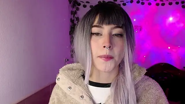 shayla bbs online show from 18, 12, 2025