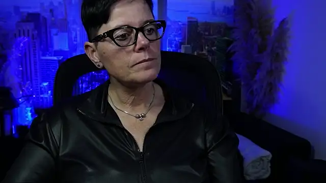 ninarandmann online show from 13, 12, 2025