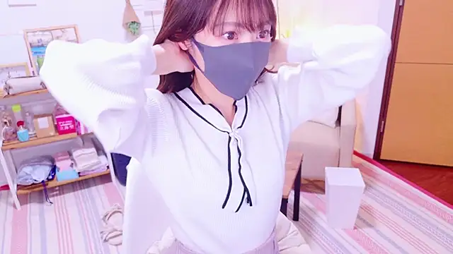 Snapshot of Mii_v_v chatting on 30, 12, 2024 Mii v v online show from 30, 12, 2024