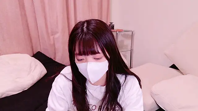 Snapshot of irohani_usagi chatting on 26, 12, 2024 irohani usagi online show from 26, 12, 2024