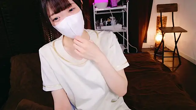 Snapshot of irohani_usagi chatting on 17, 1, 2025 irohani usagi online show from 17, 1, 2025