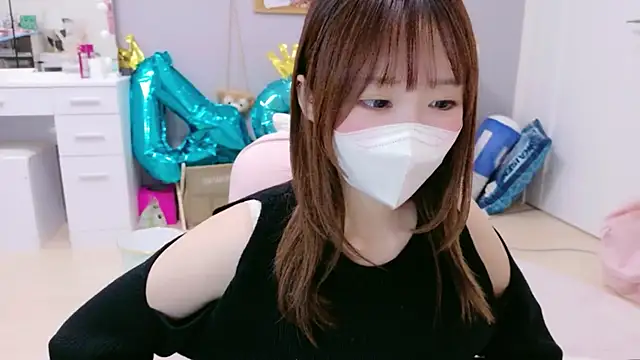 Yui-Ch online show from 27, 11, 2025