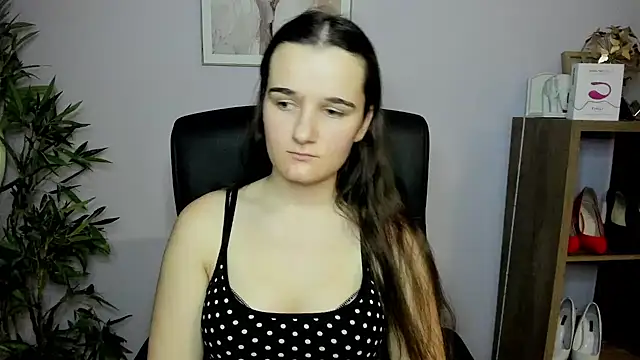 Snapshot of KateDelight chatting on 12, 1, 2025 KateDelight online show from 12, 1, 2025