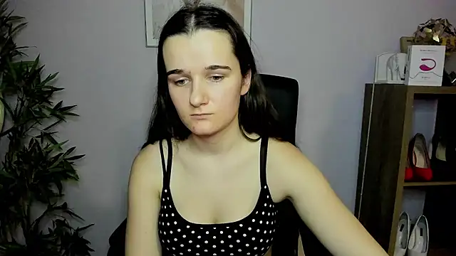 Snapshot of KateDelight chatting on 12, 1, 2025 KateDelight online show from 12, 1, 2025