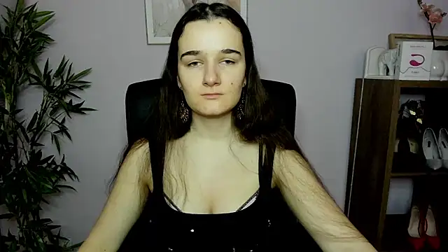 Snapshot of KateDelight chatting on 2, 2, 2025 KateDelight online show from 2, 2, 2025