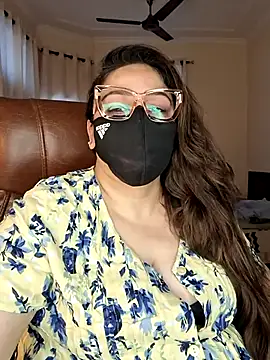 SEXY-Sardarni online show from 13, 4, 2026