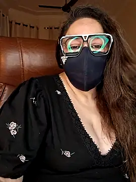 SEXY-Sardarni online show from 10, 7, 2026