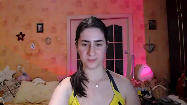 Snapshot of INELIKA chatting on 6, 3, 2025 INELIKA online show from 6, 3, 2025