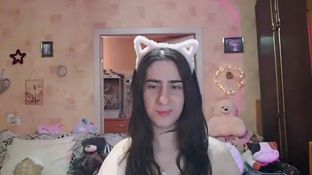 Snapshot of INELIKA chatting on 13, 9, 2025 INELIKA online show from 13, 9, 2025