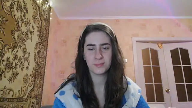 Snapshot of INELIKA chatting on 9, 10, 2025 INELIKA online show from 9, 10, 2025