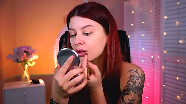 NicoleMun online show from 28, 4, 2026