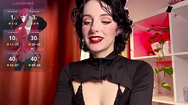 Alice Succuby online show from 6, 3, 2025