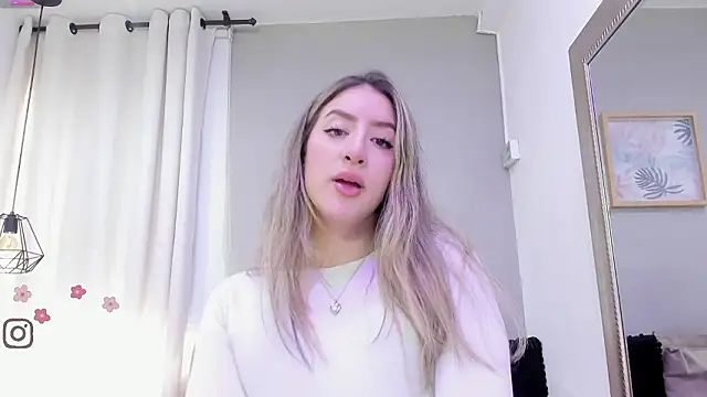  AlejaCruz  online show from 23, 2, 2026