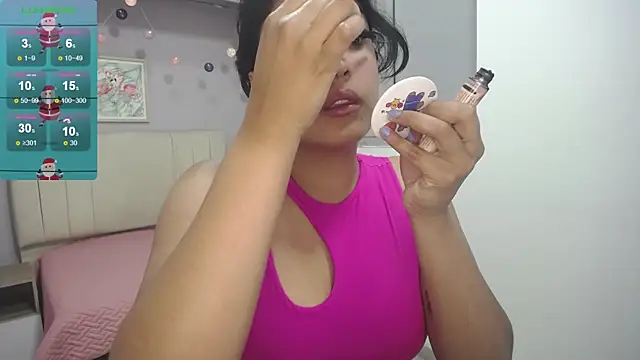 Snapshot of ema_saenz chatting on 16, 12, 2024 ema saenz online show from 16, 12, 2024